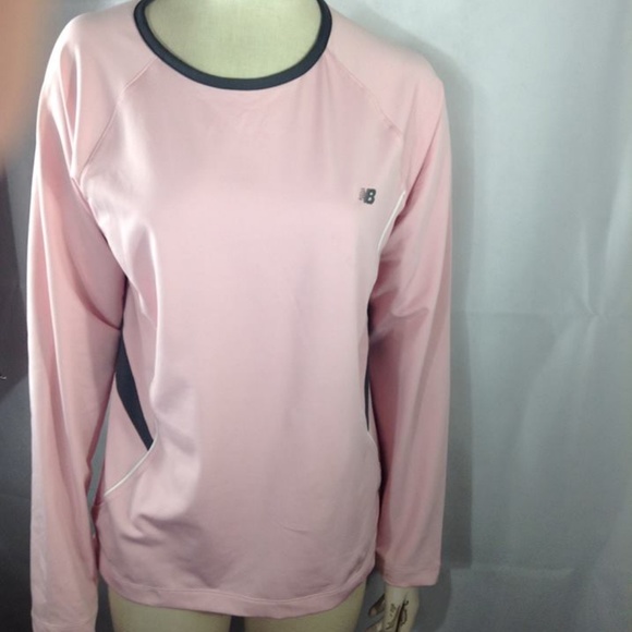 New Balance Tops - NEW BALANCE Activewear/ Workout Top , XL